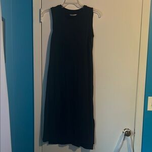 Sleeveless Abercrombie and Fitch Maxi Dress